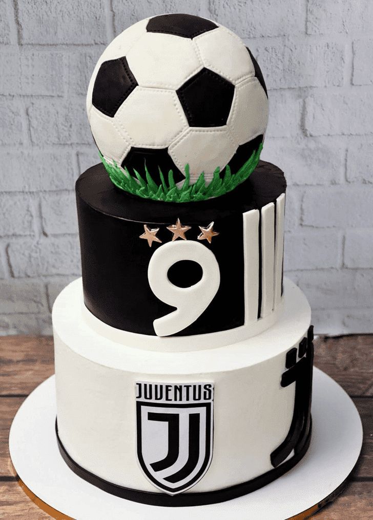 best football birthday cake designs for a fun party celebration