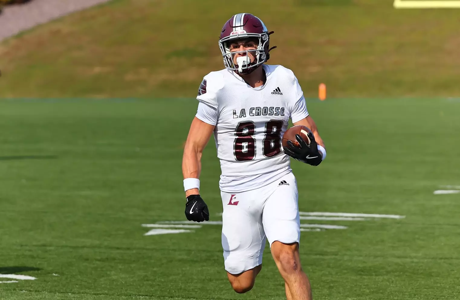 UWL football tryouts guide for beginners who want to join