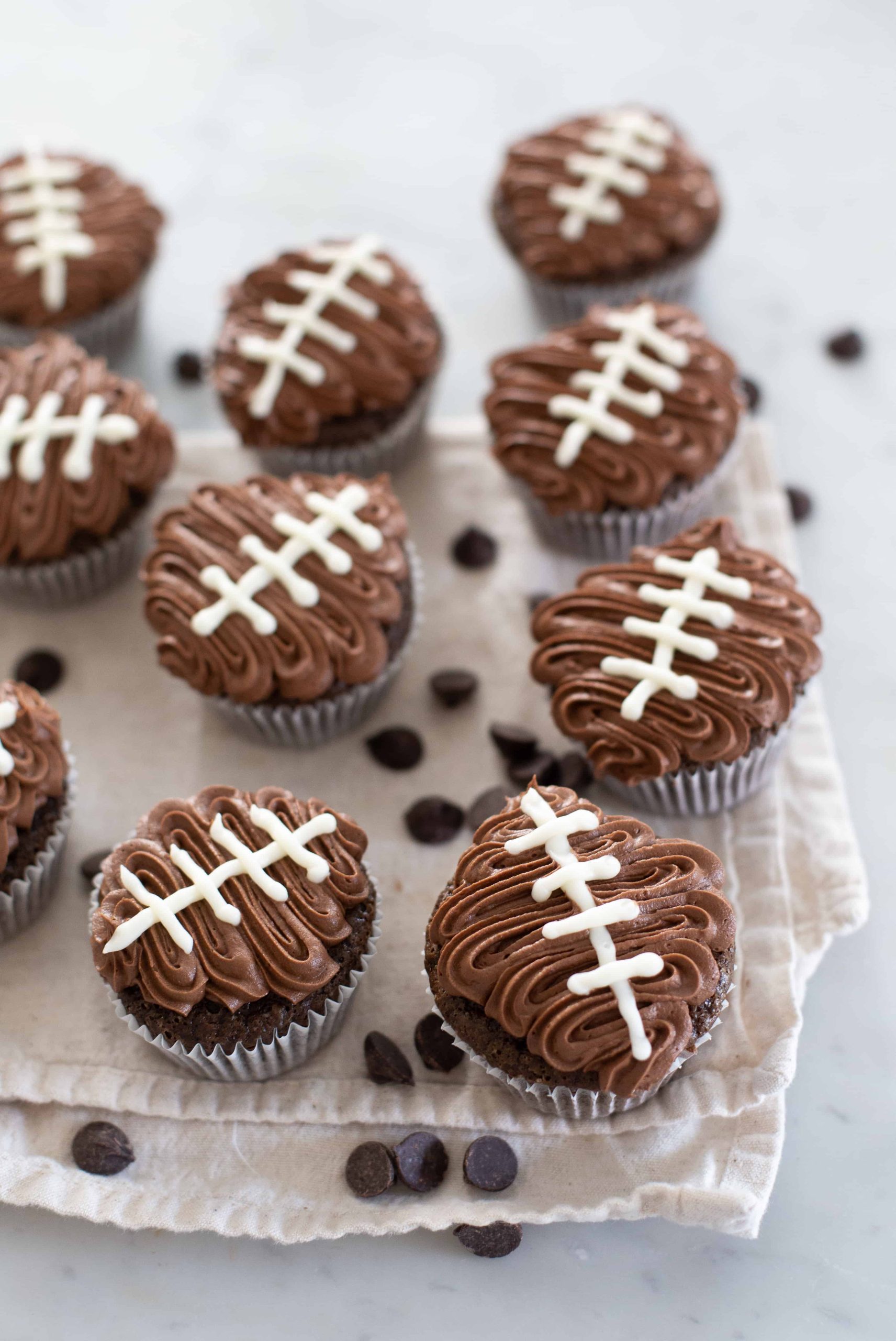 Football cupcakes ideas for game day？ 3 creative designs everyone will love!