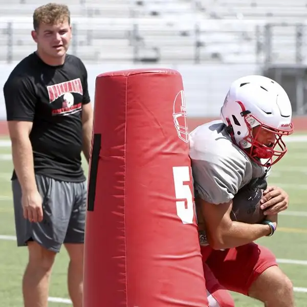 What makes Avonworth football special？ Key features revealed!